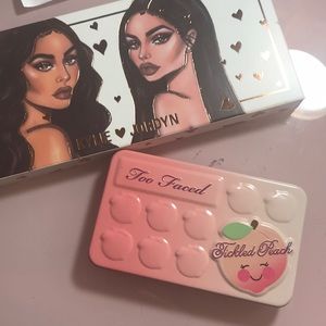 Tickled peach palette